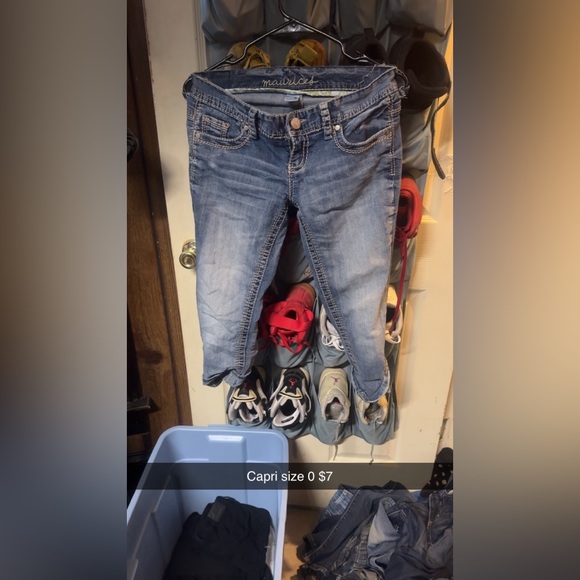 Jeans - Picture 11 of 16